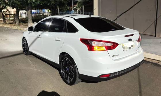 FORD FOCUS 2.0 TITANIUM 16V FLEX 4P POWERSHIFT